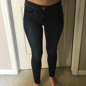 Skin tight blue jeans